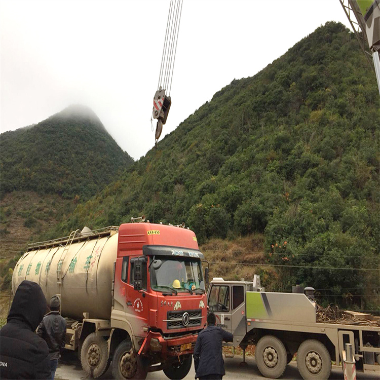 颍上道路救援大型车辆吊装